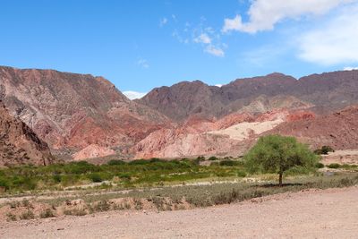 La quebrada de las Conchas · Photo : Bernard Gagnon — CC BY-SA 4.0 — Wikimedia Commons
