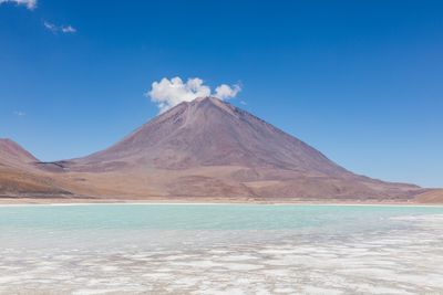 Bolivie · Photo : Diego Delso — CC BY-SA 4.0 — Wikimedia Commons