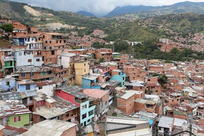 La Comuna 13 à Medellín · Photo : Bernard Gagnon — CC BY-SA 4.0 — Wikimedia Commons